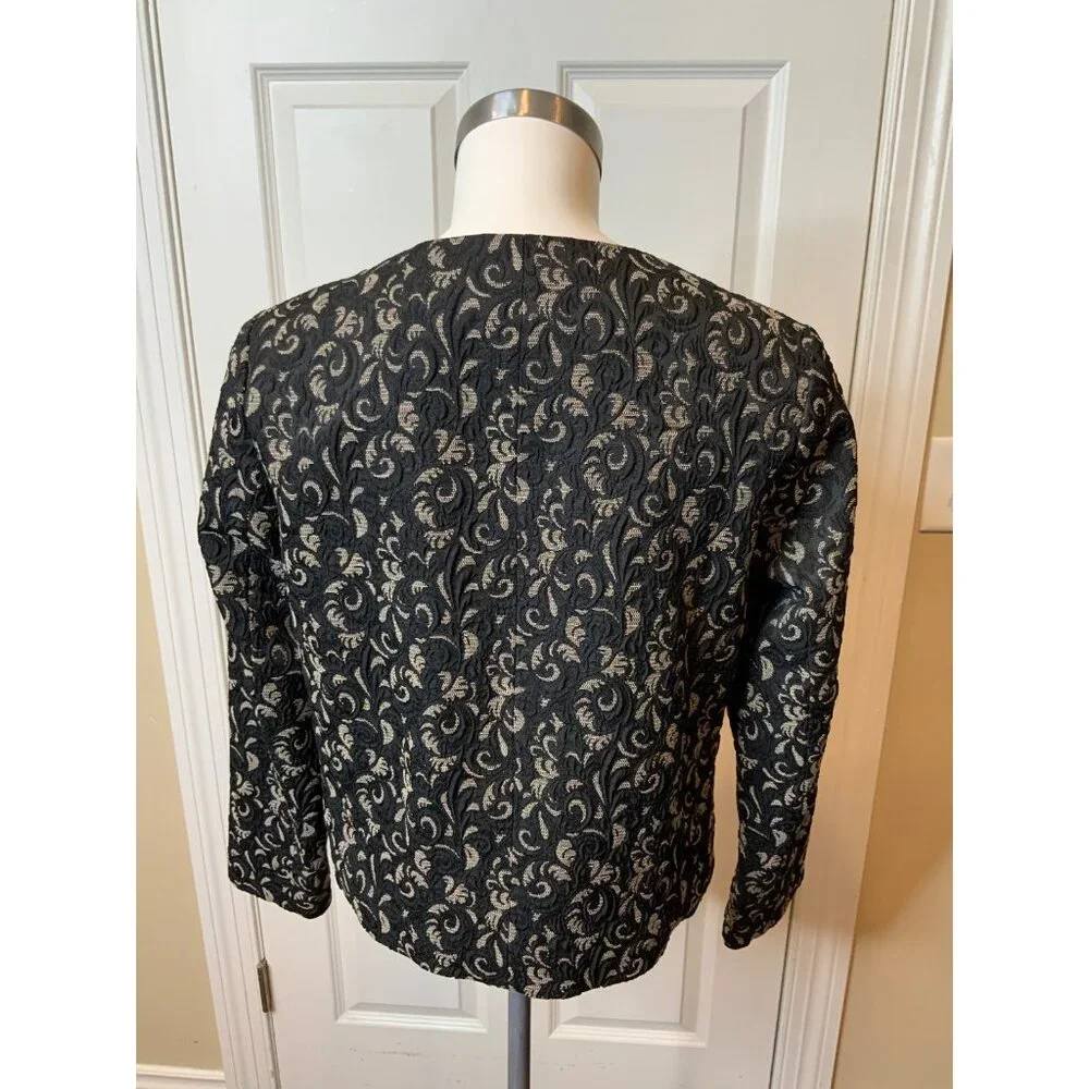 Zara Basics Black & Cream Textured Jacquard Zip-Up Jacket, Size Medium